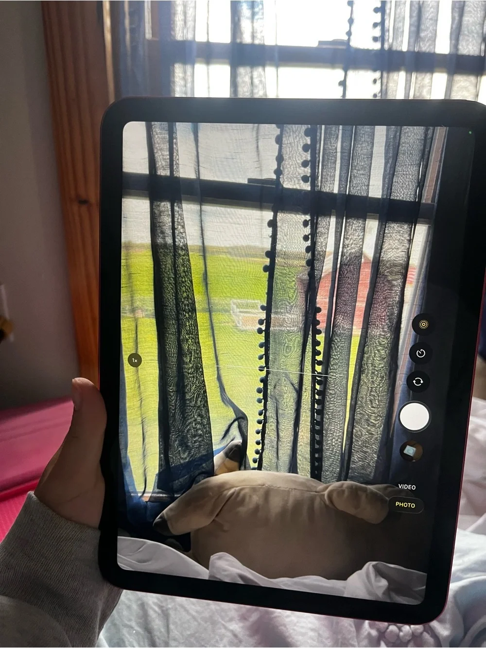 Pink iPad A16 2025 128gb WiFi